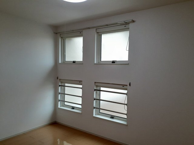 その他部屋・スペース　落ち着いて過ごせるお部屋なので、寝室にいかがでしょうか