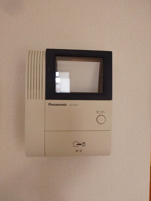 セキュリティ　反転した間取りの室内写真です