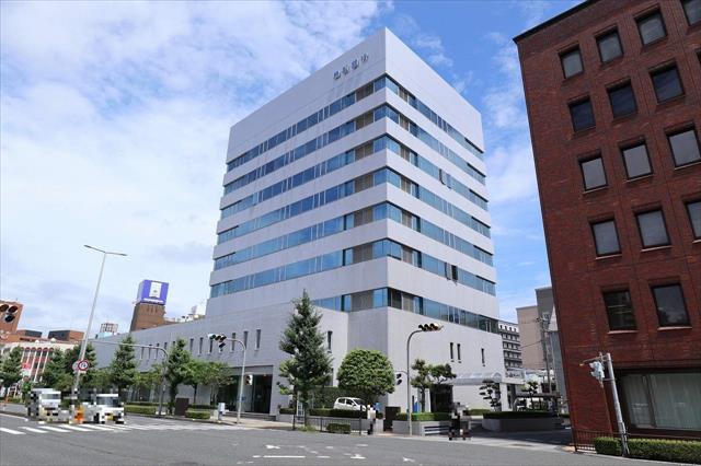 銀行　鳥取銀行　本店（銀行）まで685m