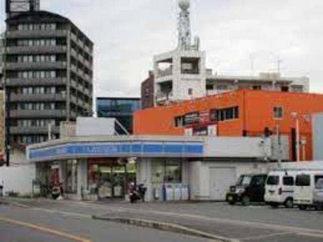 コンビニ　ローソン四條畷岡山東二丁目店（コンビニ）まで670m