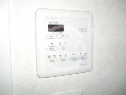 その他設備　アスリート難波WEST　浴室換気乾燥暖房機
