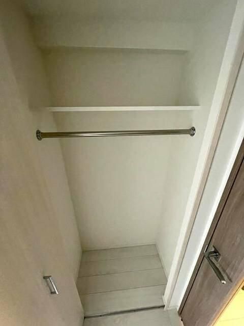 収納　別部屋反転写真