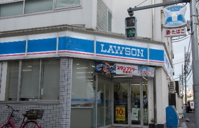 コンビニ　ローソン白金三光店（コンビニ）まで112m