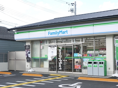 コンビニ　ファミリーマート 中立売智恵光院店（コンビニ）まで532m