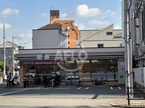 コンビニ　セブンイレブン 大阪味原本町店（コンビニ）まで140m