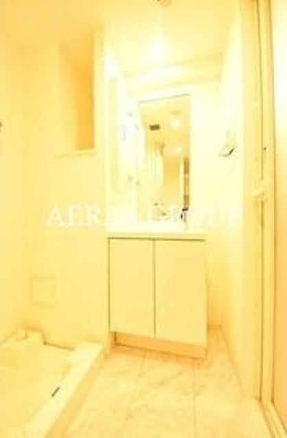 洗面設備　別部屋同仕様タイプ