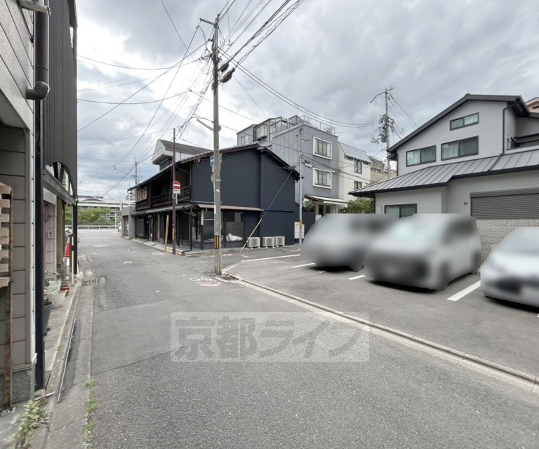 その他　・建築中