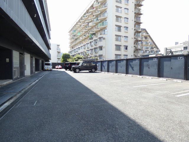 その他共有部分　駐車場