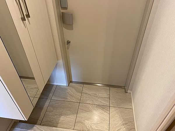玄関　※別号室画像参照