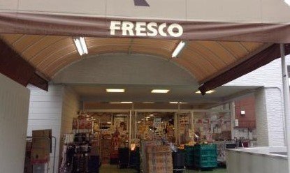 スーパー　フレスコ四ノ宮店（スーパー）まで300m