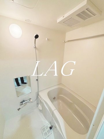 バス・シャワールーム　お風呂です。
