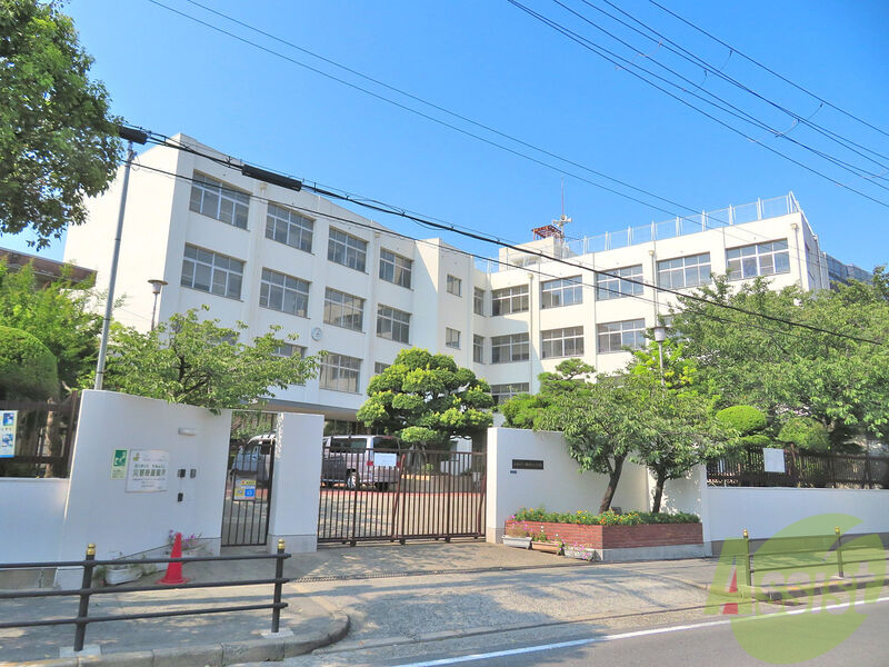 小学校　佃西小学校（小学校）まで522m