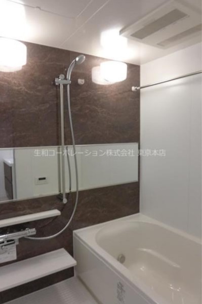 バス・シャワールーム　※別部屋参考写真