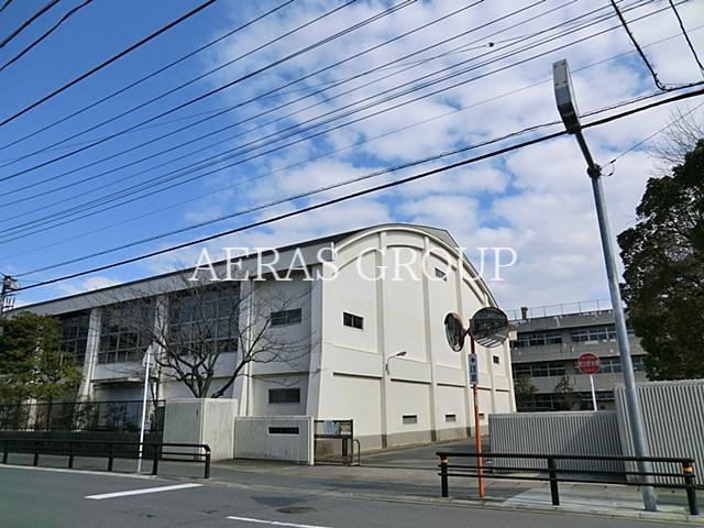 小学校　浦安市立東小学校（小学校）まで584m