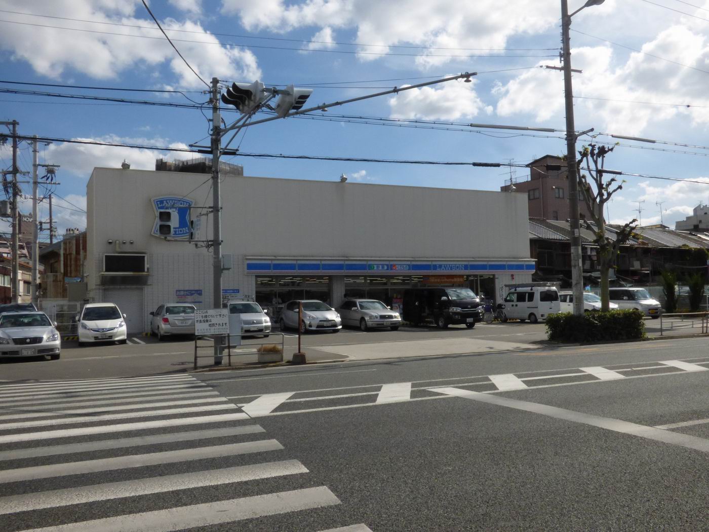 コンビニ　ローソン玉津二丁目店（コンビニ）まで201m