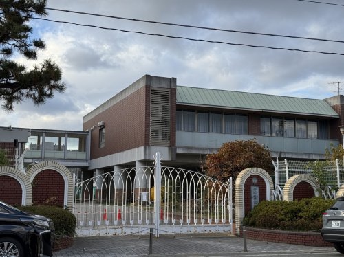 幼稚園・保育園　帝塚山学院幼稚園（幼稚園・保育園）まで588m