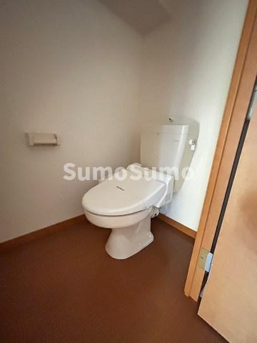トイレ　清潔感のあるトイレです