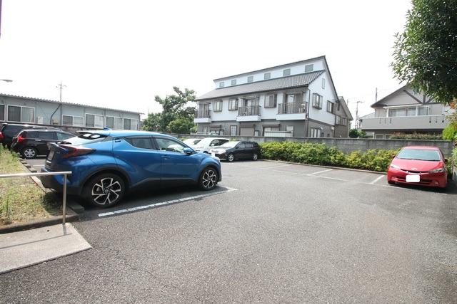 駐車場　駐車場！