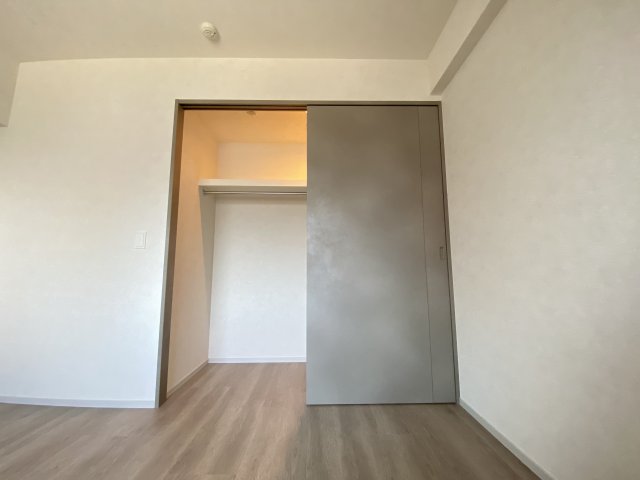 収納　ワイドなウォークインクローゼット★