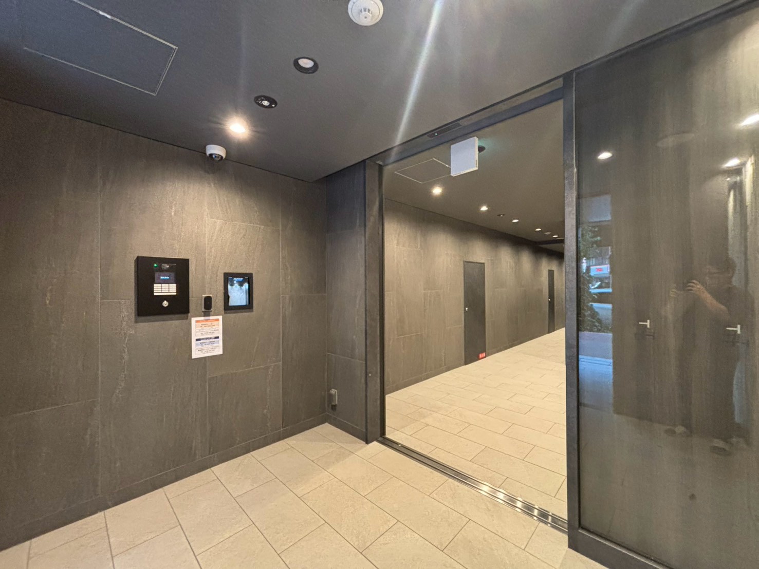 地下鉄御堂筋線 東三国駅 徒歩1分 15階建 築1年の外観写真