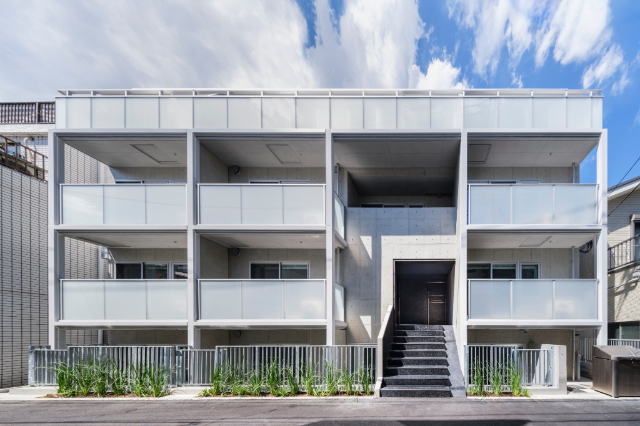 LOGGIA SHIROKANE