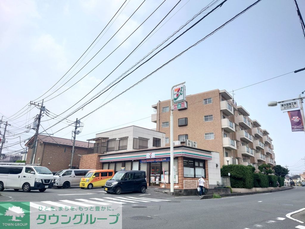 コンビニ　セブン-イレブン 東大宮４丁目店（コンビニ）まで150m