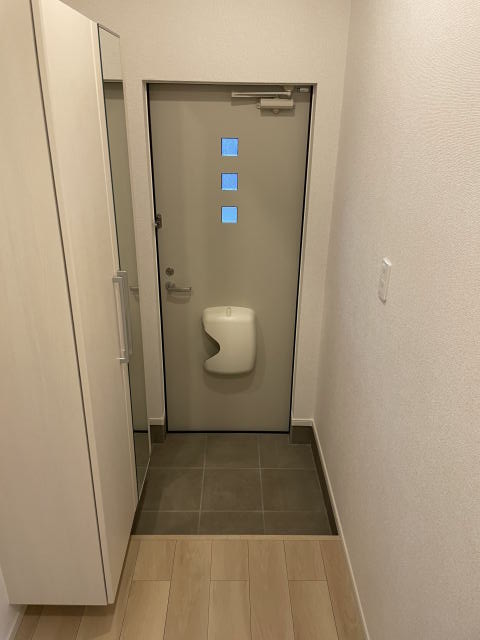 玄関　同仕様