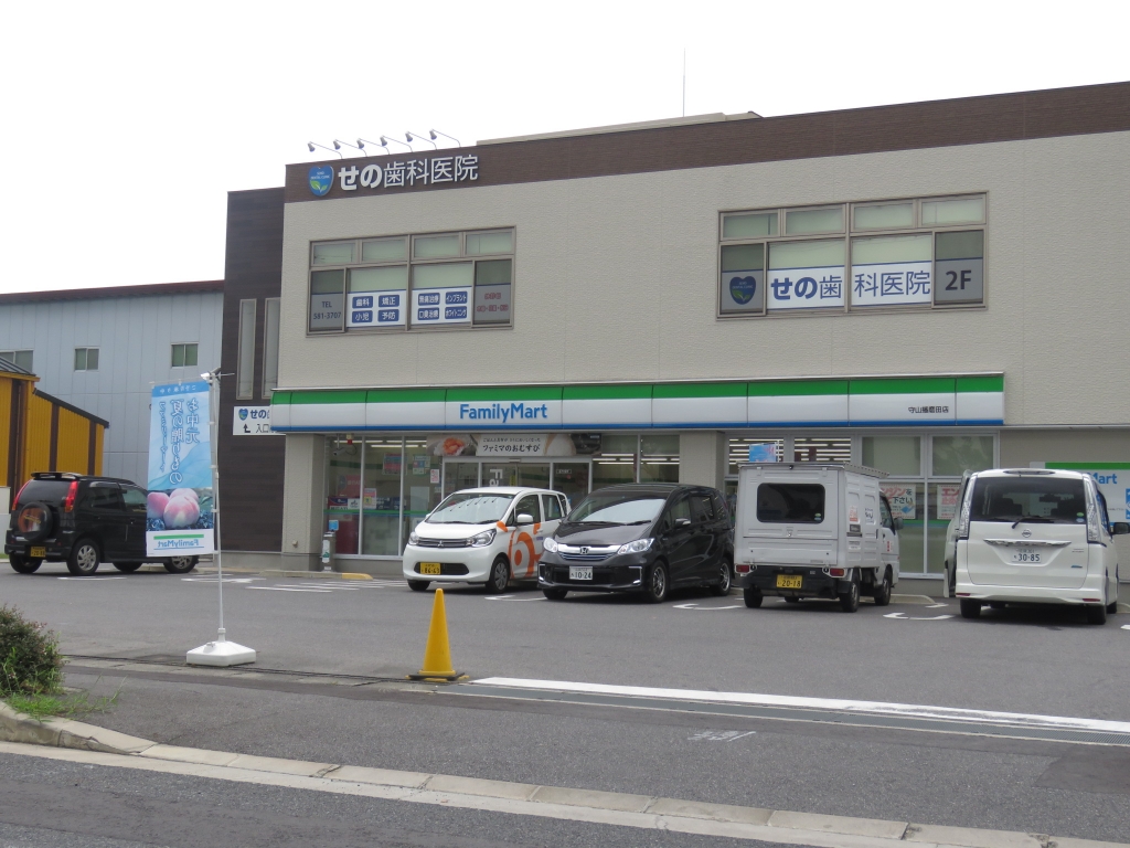 コンビニ　ファミリーマート守山梅田店（コンビニ）まで922m