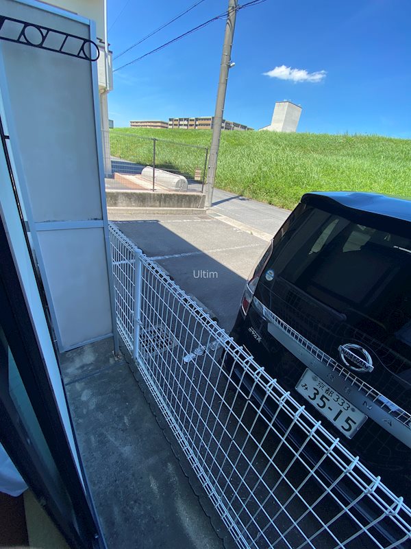 バルコニー　※別のお部屋の写真です
