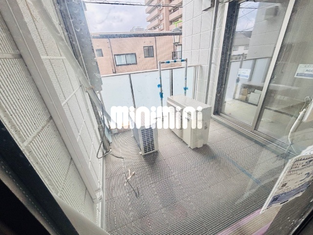 バルコニー　建築中の内装写真です
