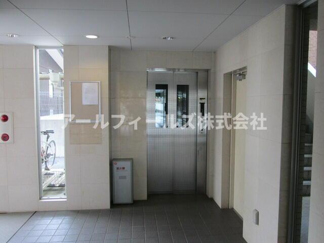 その他　エレベ ター