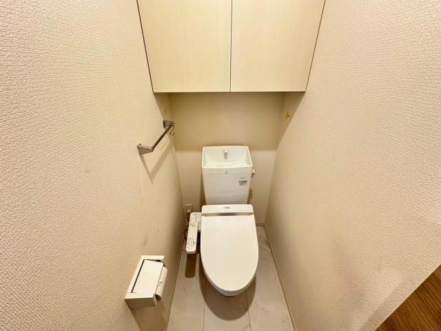 トイレ　同型