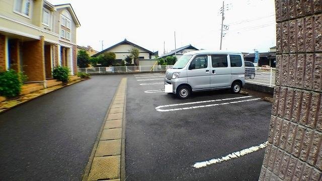 駐車場　カースペースがあります