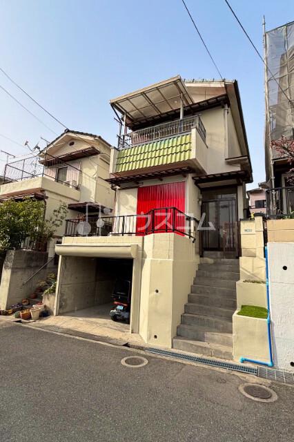 太秦緑が丘6-13貸家