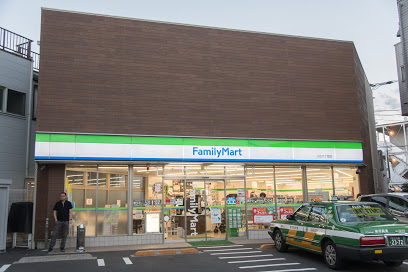 コンビニ　ファミリーマート 八広六丁目店（コンビニ）まで575m