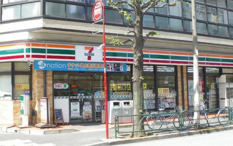 コンビニ　セブンイレブン等々力駅前店（コンビニ）まで1026m