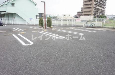 駐車場　駐車場完備です