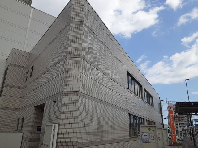 郵便局　伊勢原郵便局（郵便局）まで560m