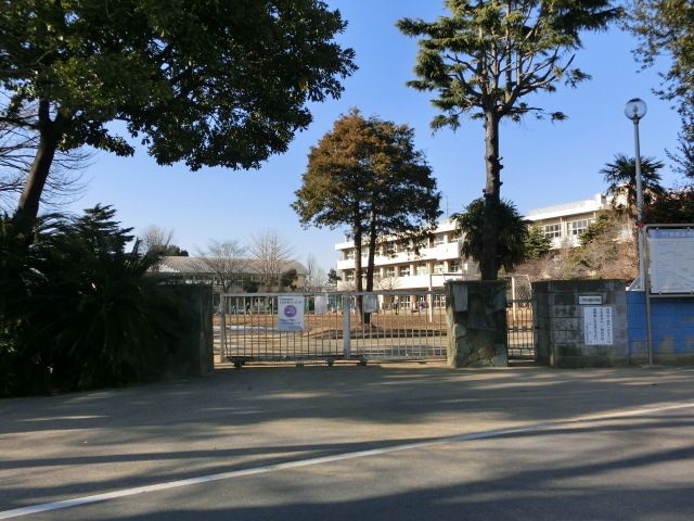 小学校　千葉市立園生小学校（小学校）まで896m