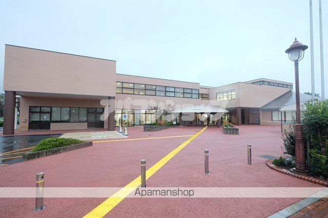 図書館　日高市立図書館（図書館）まで1160m