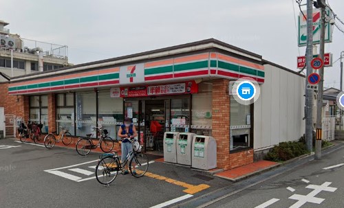 コンビニ　セブンイレブン 豊中千成町店（コンビニ）まで569m