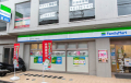 コンビニ　ファミリーマート 高円寺あづま通り店（コンビニ）まで136m