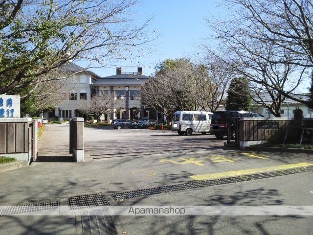 中学校　桜木中学校（中学校）まで350m
