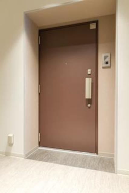 玄関　※写真は同タイプ住戸です。