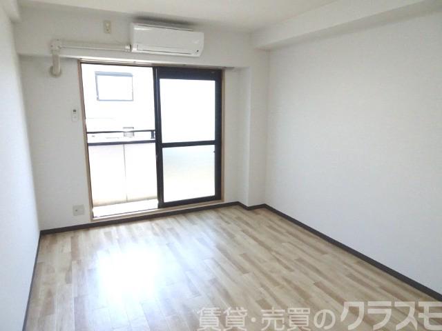 居室・リビング　明るいお部屋です♪