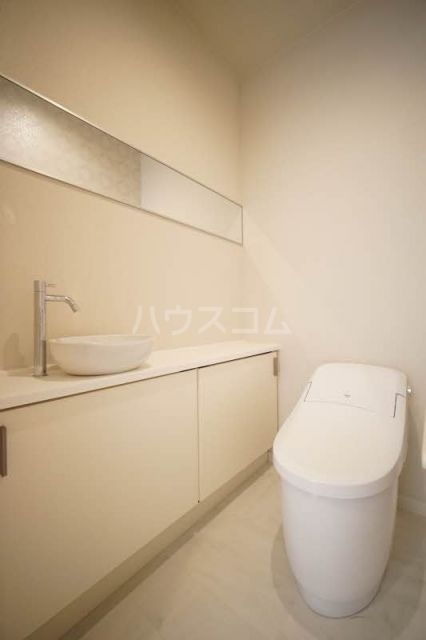 サントリナのトイレ写真