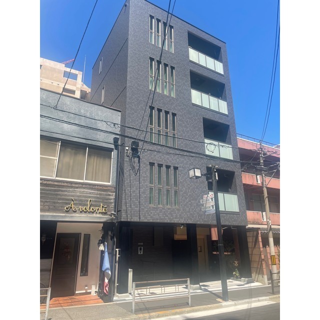 建物外観　２０２６年９月撮影