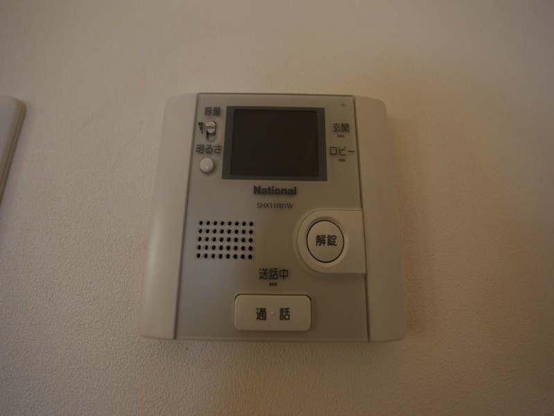 セキュリティ　ＴＶモニター付インターホン　オートロック開錠出来ます