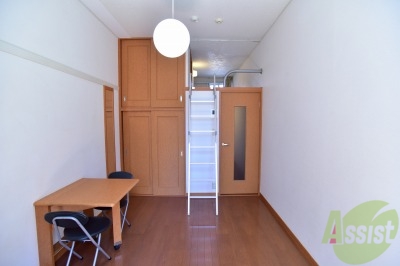 レオパレスヴィラ曽根Aの居間写真