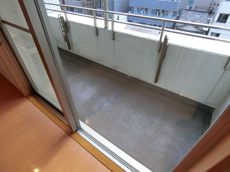 バルコニー　落ち着いた時間を過ごせるバルコニーです